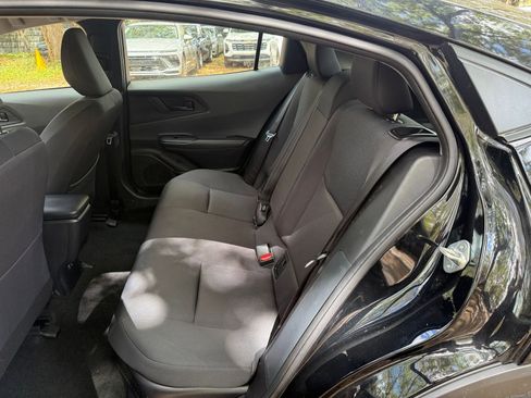 Used 2025 Toyota Prius LE image 21