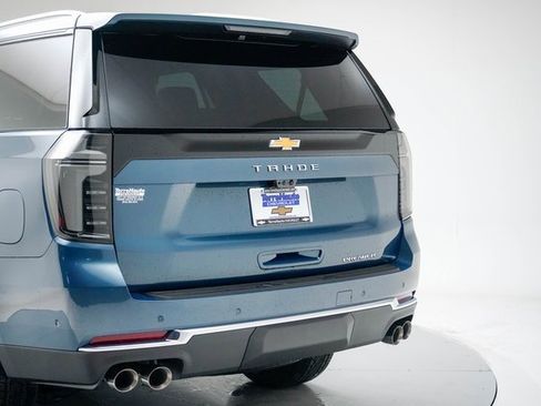 Used 2026 Chevrolet Tahoe Premier image 4