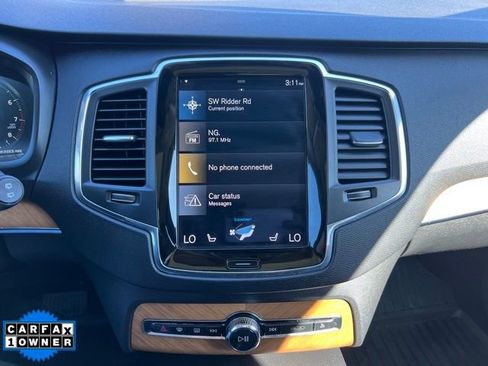 Used 2021 Volvo XC90 T6 Momentum image 28