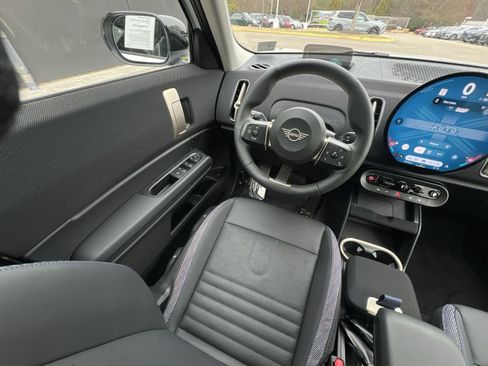 Certified 2025 MINI Cooper Countryman S image 4