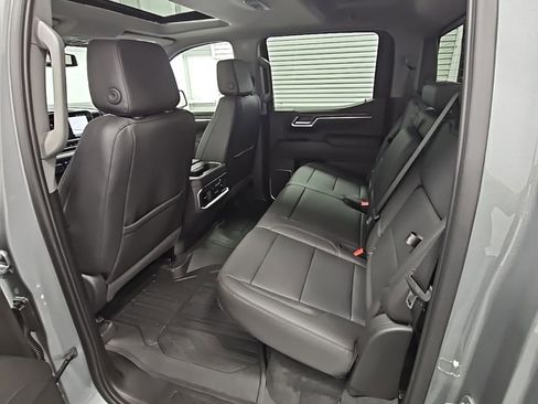 New 2026 GMC Sierra 1500 SLT w/ SLT Premium Plus Package image 35