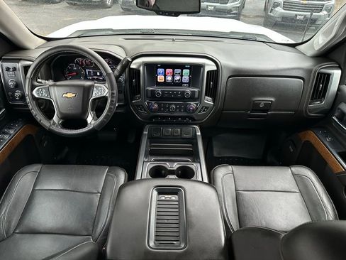 Used 2018 Chevrolet Silverado 1500 LTZ w/ LTZ Plus Package image 21