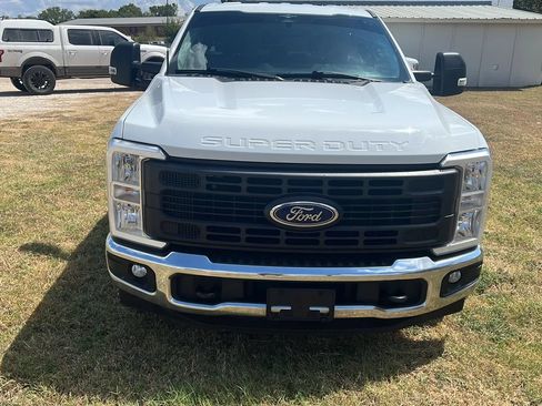 Used 2023 Ford F250 XL w/ XL Chrome Package RWD image 6