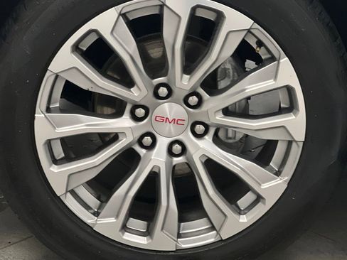 Used 2023 GMC Yukon Denali image 62