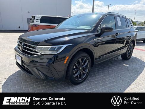Certified 2023 Volkswagen Tiguan SE w/ Panoramic Sunroof Package AWD/4WD image 1