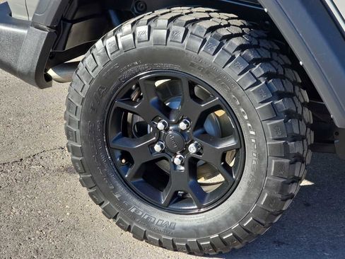 Certified 2021 Jeep Wrangler Unlimited Sport image 30