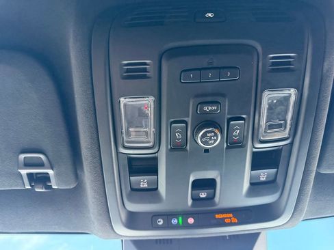 Used 2021 Cadillac Escalade Sport Platinum image 10