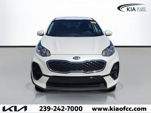 Used 2022 Kia Sportage LX FWD image 2