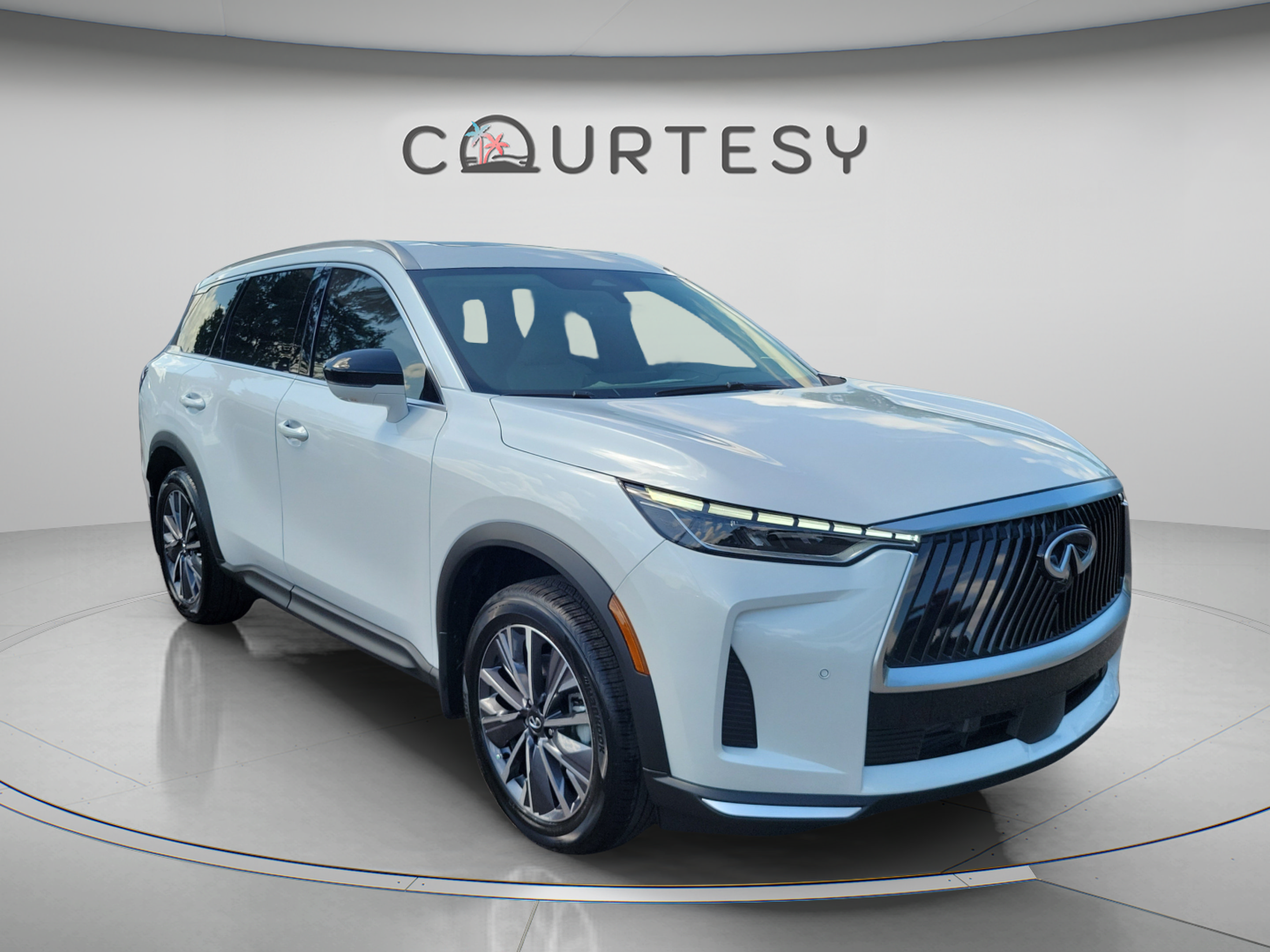 New 2027 INFINITI QX60 Luxe w/ Cargo Package FWD image 4