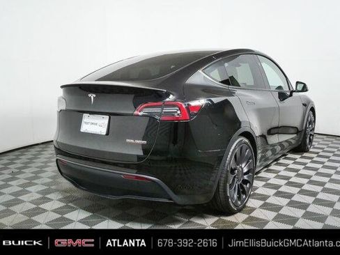 Used 2024 Tesla Model Y Performance AWD/4WD image 3