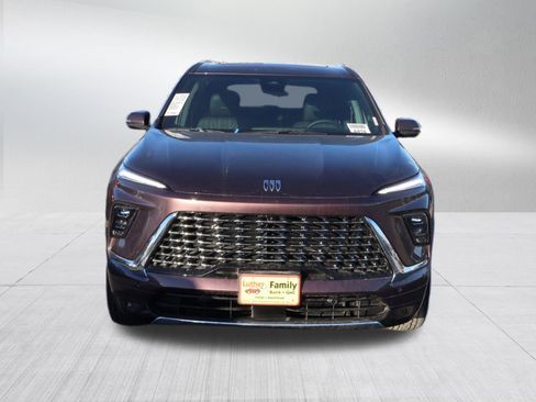 New 2026 Buick Enclave Avenir w/ Super Cruise Package image 2