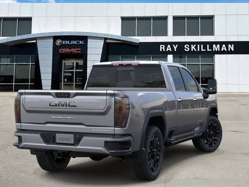 New 2026 GMC Sierra 2500 Denali w/ Denali Reserve Package AWD/4WD image 4