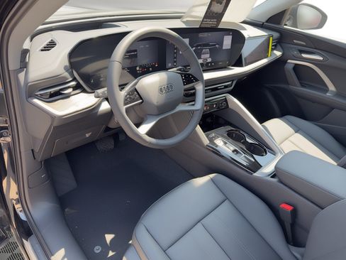 New 2026 Audi Q5 Premium Plus AWD/4WD image 4
