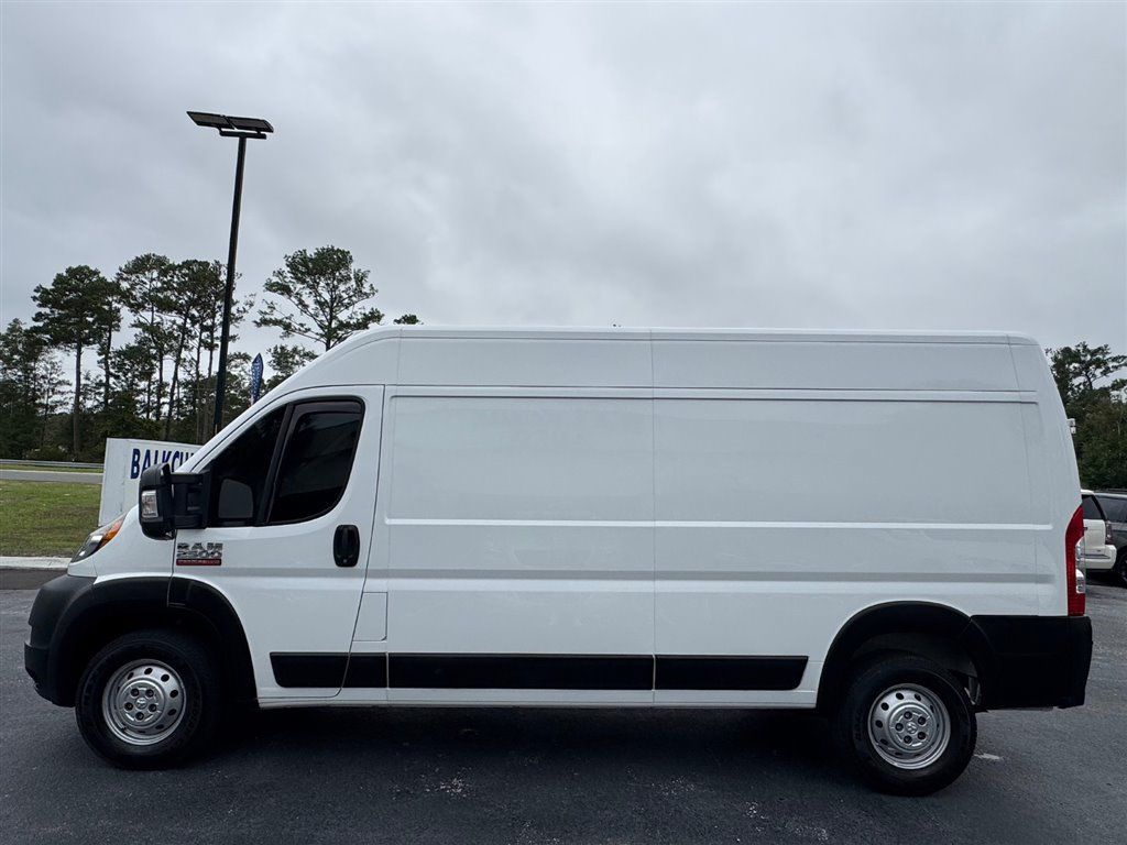 Used 2021 RAM ProMaster 2500 w/ Convenience Group FWD image 5
