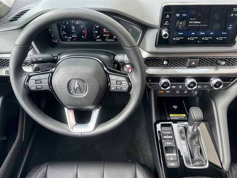 Certified 2026 Acura Integra Base image 15