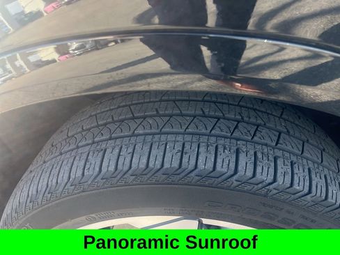 Used 2023 Audi Q5 2.0T Prestige w/ Prestige Package image 11