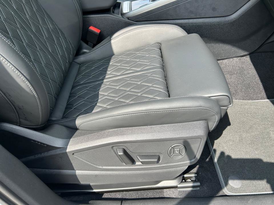 Certified 2026 Audi SQ5 Premium Plus AWD/4WD image 28