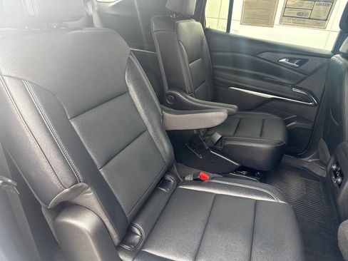 Used 2026 Chevrolet Traverse LT w/ LPO, Floor Liner Package FWD image 31