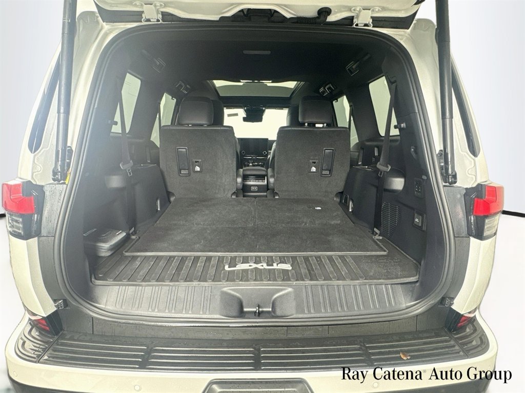 Certified 2026 Lexus GX 550 w/ Accessory Package (2T) AWD/4WD image 28