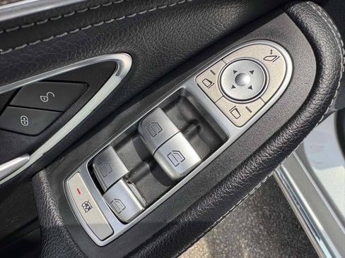 Used 2016 Mercedes-Benz C 300 4MATIC Sedan image 26