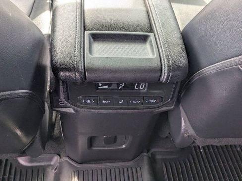 Used 2024 Toyota Grand Highlander XLE image 15