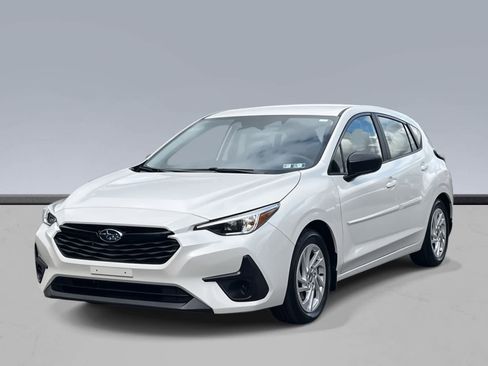 Used 2025 Subaru Impreza 2.0i image 1