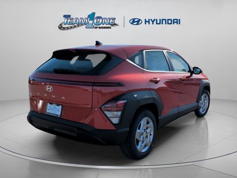 New 2026 Hyundai Kona SE image 8