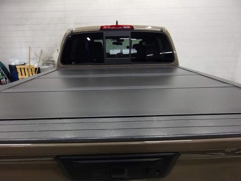 Used 2022 Nissan Frontier PRO-4X w/ Off-Road Protection Package AWD/4WD image 19
