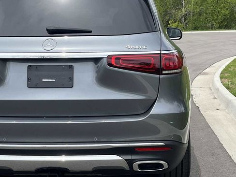 Used 2022 Mercedes-Benz GLS 450 4MATIC image 20