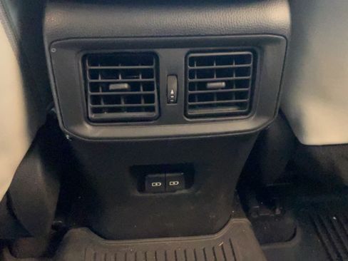 Used 2024 Toyota RAV4 Limited w/ Advanced Technology Package AWD/4WD image 27