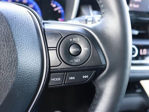 Used 2022 Toyota Corolla XSE image 24