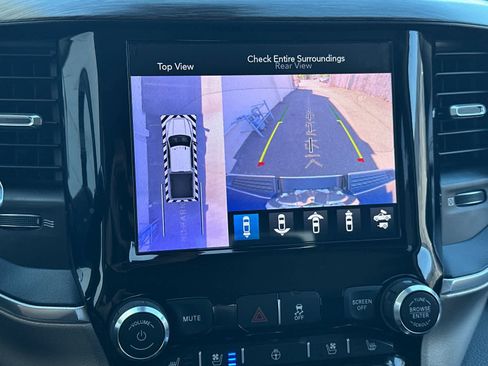 Used 2019 RAM 2500 Laramie AWD/4WD image 19