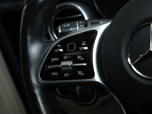 Used 2022 Mercedes-Benz GLC 300 GLC 300 image 22