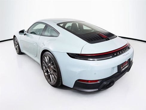 Used 2025 Porsche 911 Carrera image 5