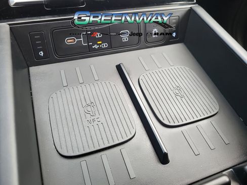 Used 2024 Hyundai Santa Fe Calligraphy image 24