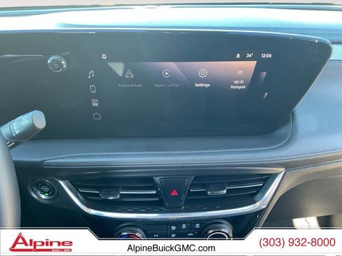 Used 2024 Buick Encore GX Sport Touring image 11