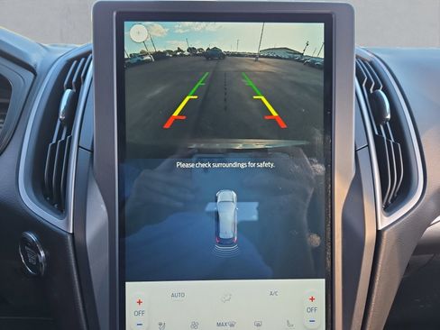 Certified 2022 Ford Edge SEL w/ Convenience Package image 19