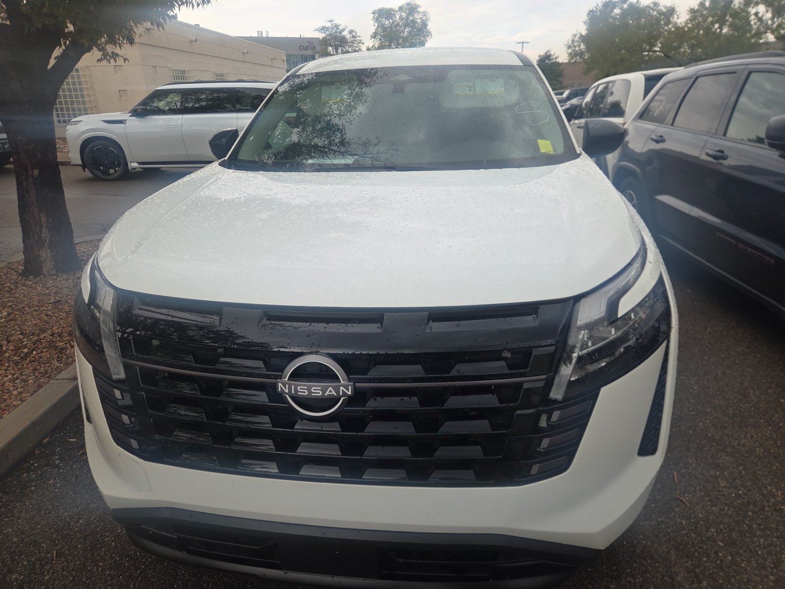 Used 2026 Nissan Pathfinder S AWD/4WD image 2