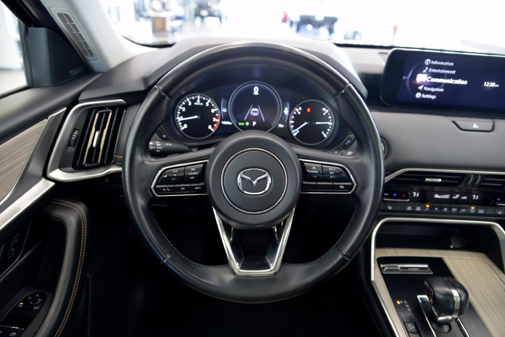 Certified 2024 MAZDA CX-90 3.3 Turbo w/ Premium Package AWD/4WD image 18