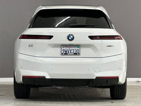 Used 2026 BMW iX xDrive60 AWD/4WD image 10
