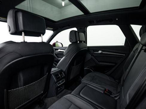 Certified 2023 Audi SQ5 Premium Plus w/ Premium Plus Package AWD/4WD image 24