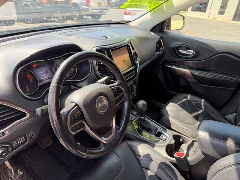 Used 2020 Jeep Cherokee Limited AWD/4WD image 27