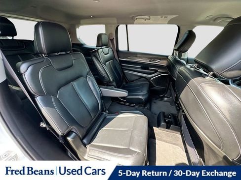 Used 2022 Jeep Grand Cherokee L Limited image 30