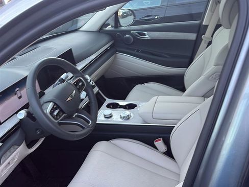 Used 2025 Genesis GV80 3.5T Advanced image 2