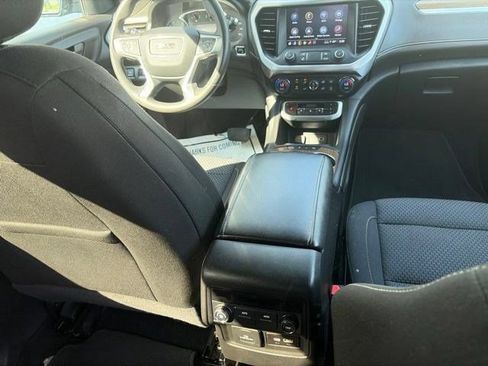 Used 2022 GMC Acadia SLE w/ Driver Convenience Package FWD image 39