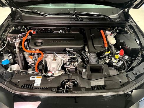 Used 2024 Honda Accord Sport image 30