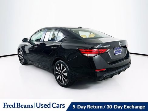 Used 2023 Nissan Sentra SV w/ SV Premium Package FWD image 6