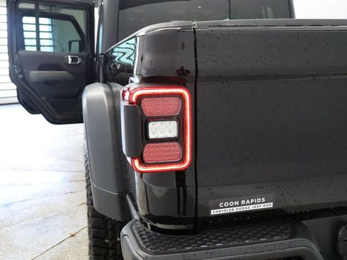 New 2026 Jeep Gladiator Mojave w/ Safety Group AWD/4WD image 19