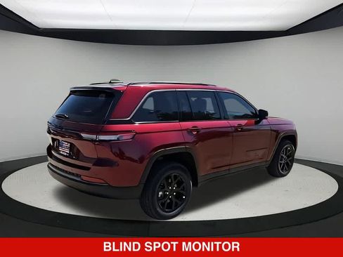 New 2026 Jeep Grand Cherokee Altitude AWD/4WD image 8