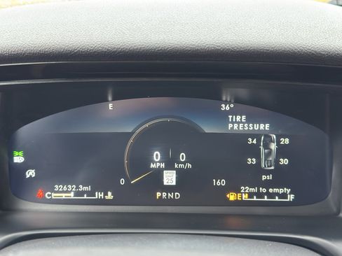 Used 2024 Lincoln Aviator Reserve AWD/4WD image 31